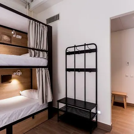 Nut Hostel *