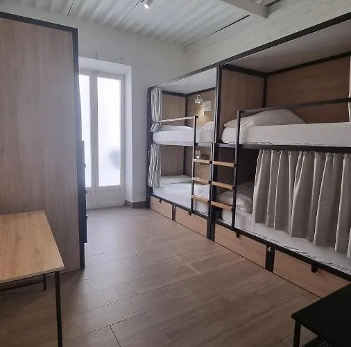 Hostel Nüt *