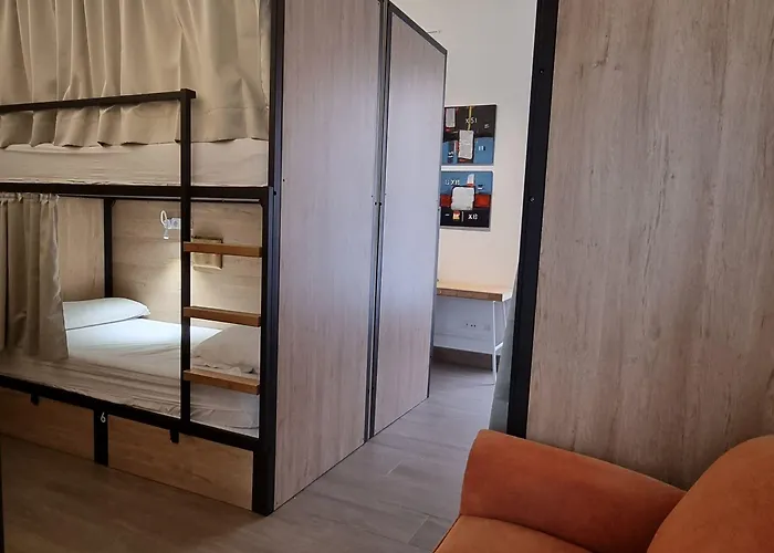 Hostel Nüt *