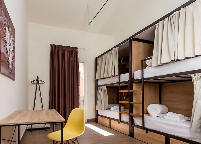 Hostel Nut